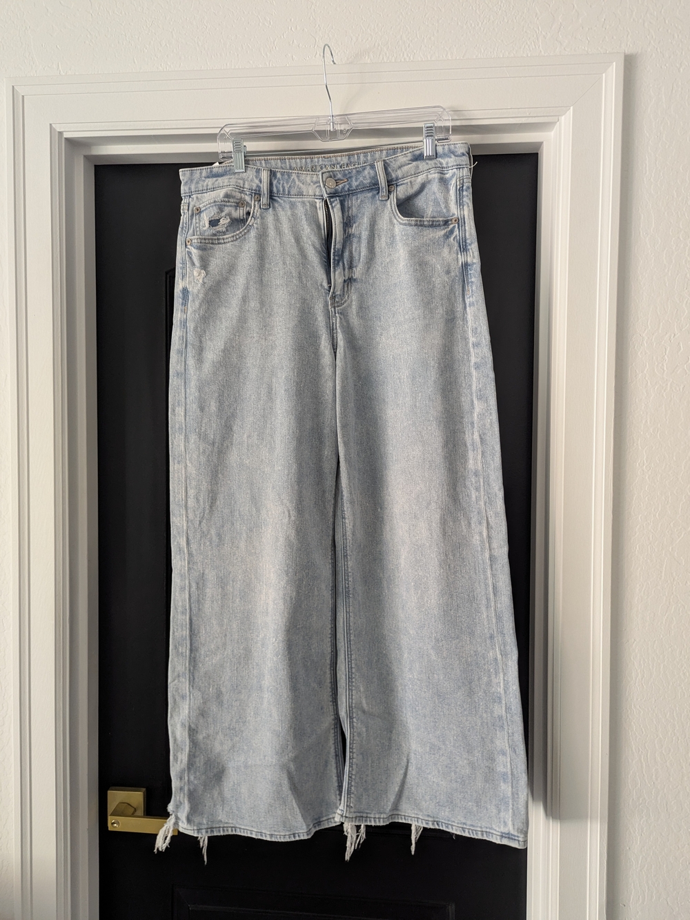 American Eagle Outfitters Light Blue Wide Leg Jeans